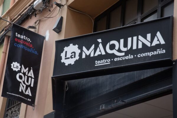 hallmaquina-04 hallmaquina-04